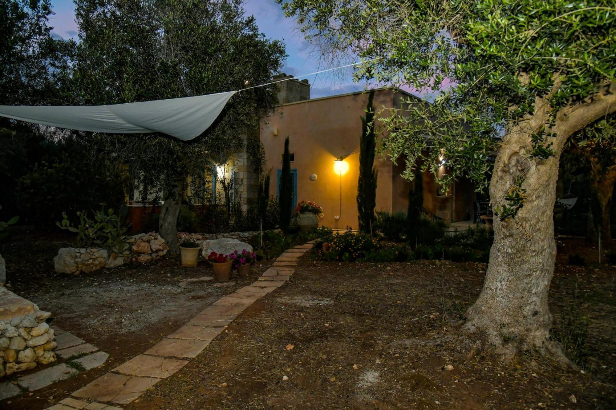 Holiday home Fra Gli Ulivi